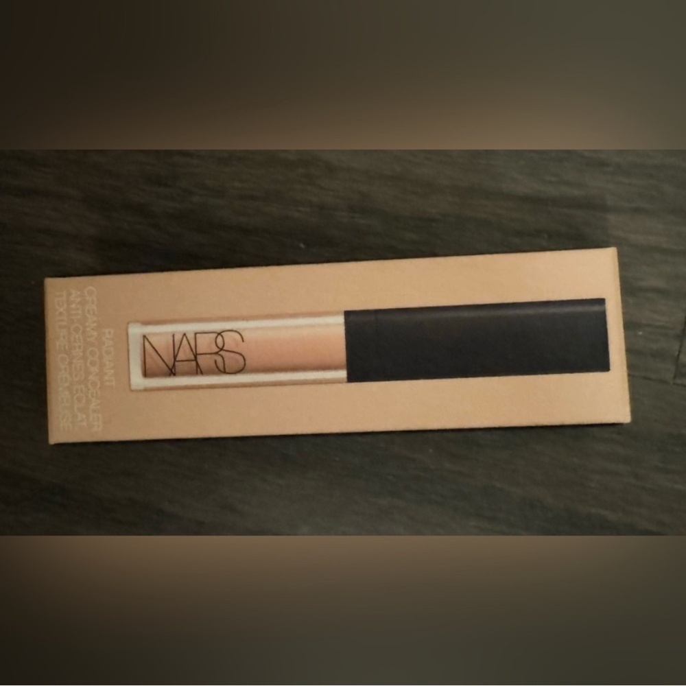 NARS Radiant Creamy Concealer Mini Size in Marron Glacé Color